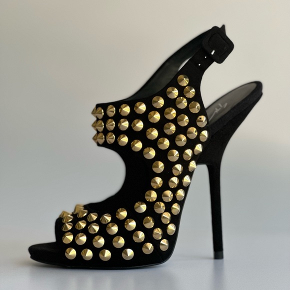 Giuseppe Zanotti High Heels with Gold Details - Picture 5 of 6